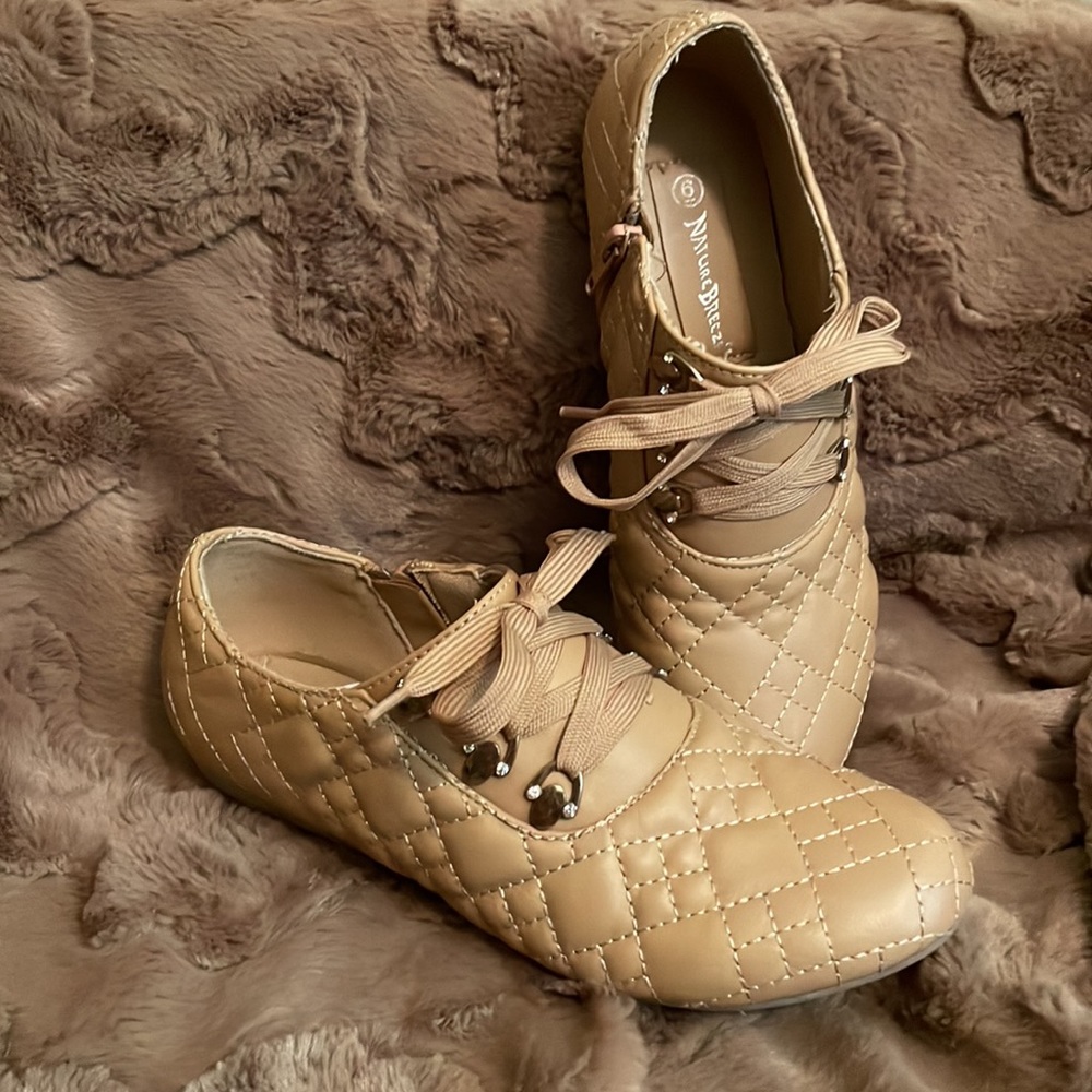 Nature Breeze Sneakers/Tennis Shoes